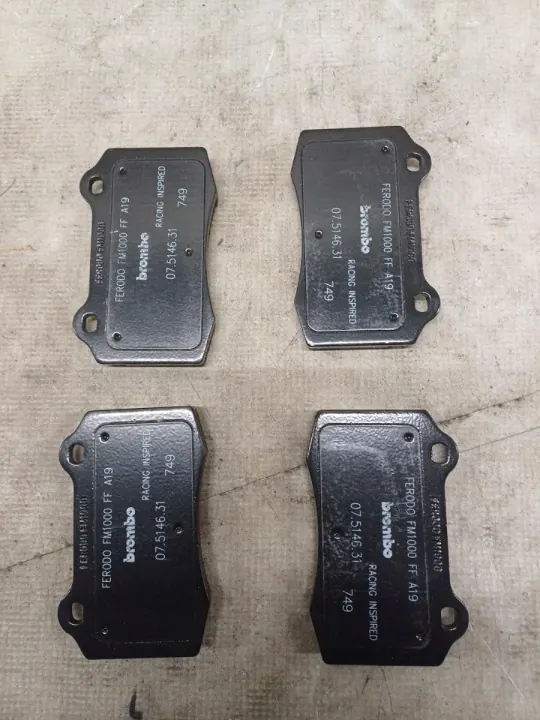 Pastilhas de travão dianteiras OEM 4254C6 para Citroen DS3 image 2