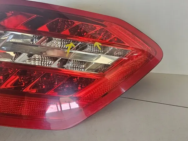 Rechter Achterlicht Mercedes E-Klasse W212 Sedan A2129060658 image 4