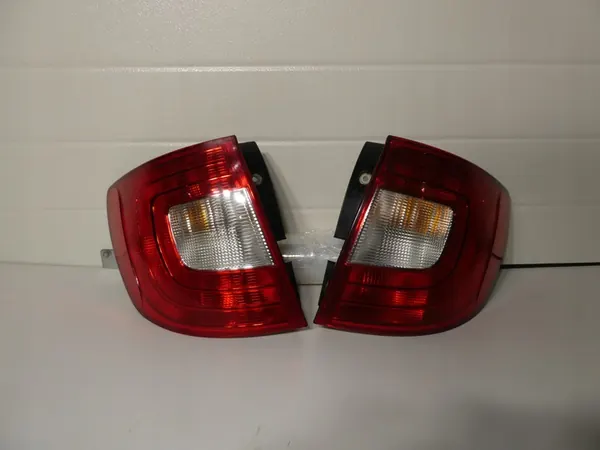 JUEGO DE LUCES TRASERAS SKODA SUPERB II KOMBI image 2