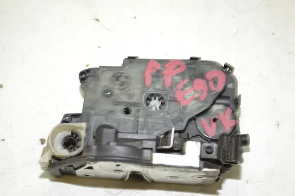 Framre Höger Dörrlås BMW E90 E91 E60 5079968 image 2