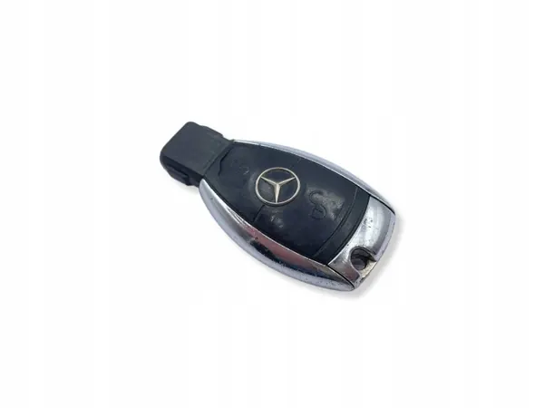 Mercedes Nyckel OEM UHP2246 - 3 Knappar Silver Fisk image 4