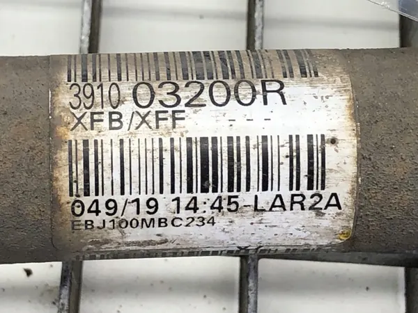 Höger Framdrevaxel Renault Megane IV 391003200R image 5