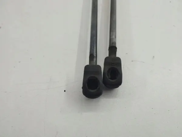 Amortecedor esquerdo de porta-malas OEM 81770A6200 para Hyundai i30 Estate image 4