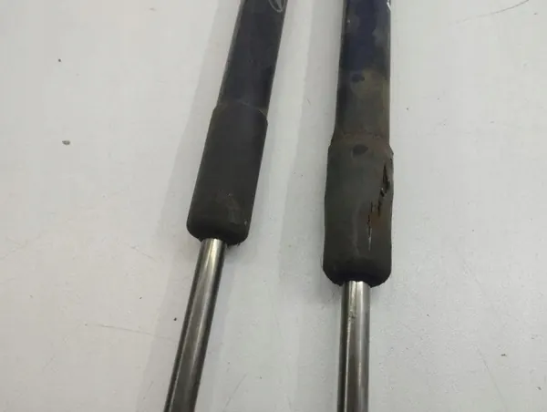 Amortecedor esquerdo de porta-malas OEM 81770A6200 para Hyundai i30 Estate image 5