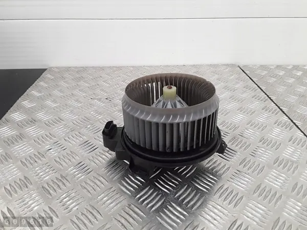 Toyota Avensis verwarmingsventilator OEM av2727008095 image 2
