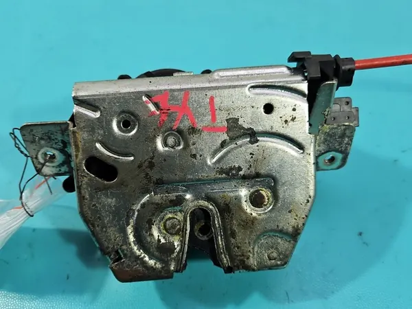 Baklås A1647400635 Mercedes W211 Kombi 10 Pin image 2