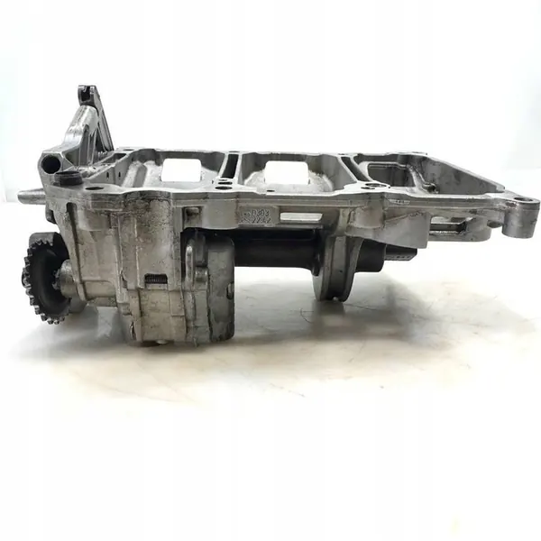 Olje pump Skoda Fabia Mk2 (5J) 03P103303A image 3