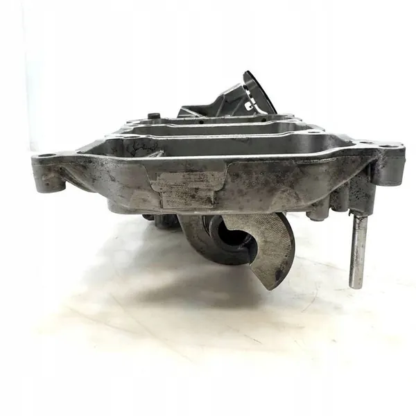 Olje pump Skoda Fabia Mk2 (5J) 03P103303A image 4