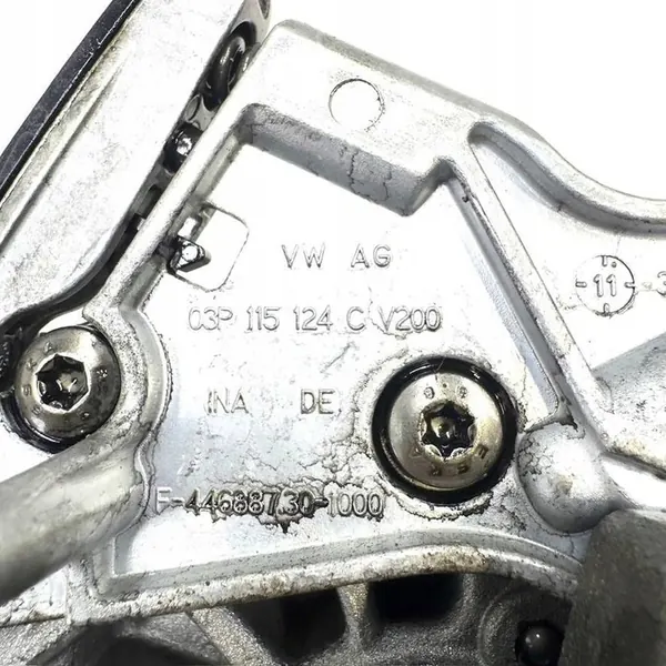 Olje pump Skoda Fabia Mk2 (5J) 03P103303A image 8