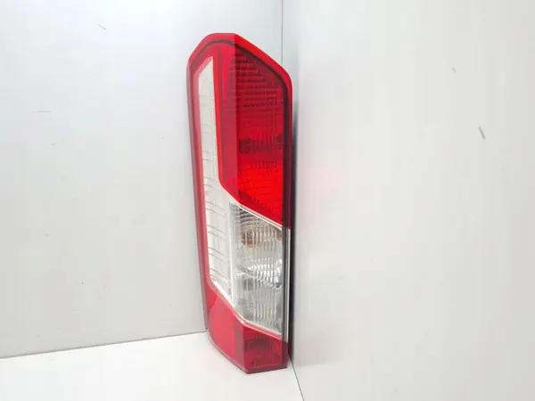 Luz trasera izquierda Ford Transit 2018 13655F image 5