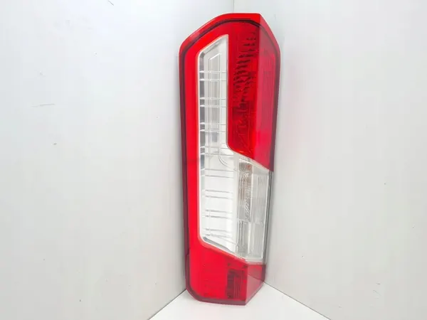 Luz trasera izquierda Ford Transit 2018 13655F image 6