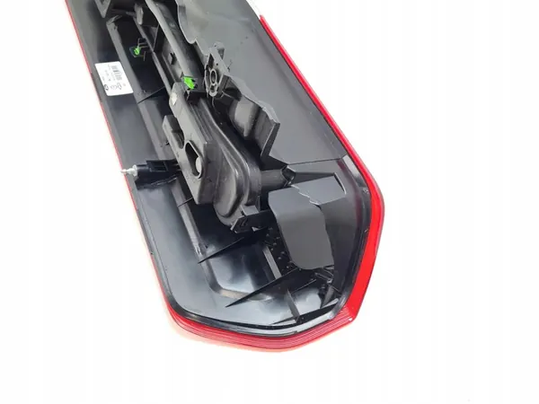 Luz trasera izquierda Ford Transit 2018 13655F image 8