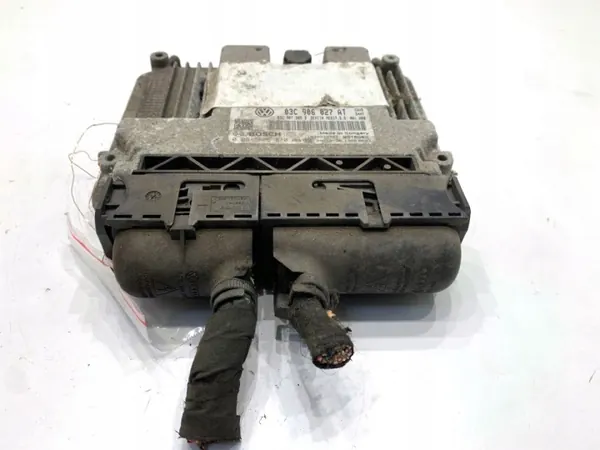 VW Scirocco III Steuergerät 03C906027AT 1.4 160PS 08-17 OEM image 2