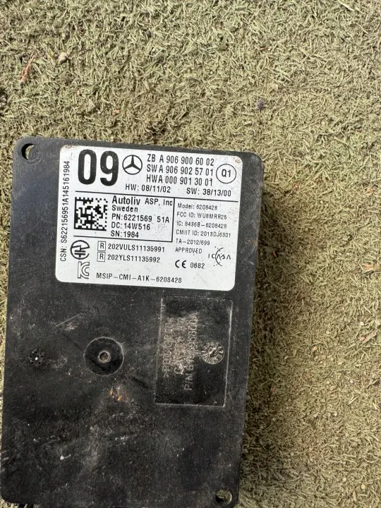 Sensor Radar Mercedes Distronic OEM A9069006002 image 3