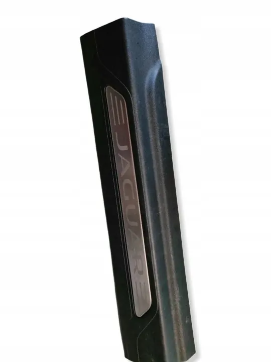 Jaguar XE 2016 Tapacantos Delantero y Trasero OEM image 5