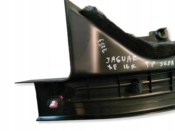Jaguar XE 2016 Tapacantos Delantero y Trasero OEM image 8
