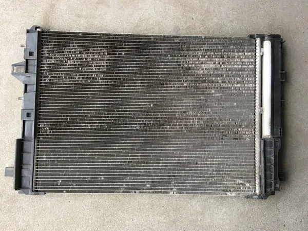 MERCEDES BENZ A KLASA W117 B KLASA W246 ILMASTOINTIKONDENSOINTI A2465000454 image 3