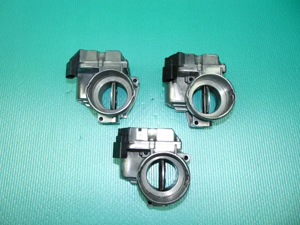 Corpo de borboleta Siemens Diesel para carros OE 03G128063C image 2