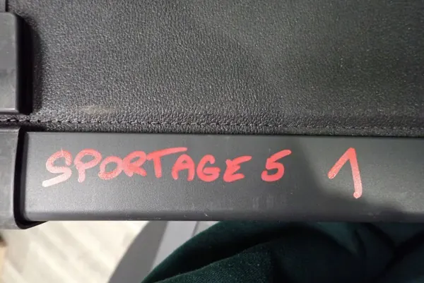 Rodillo de maletero Kia OE AFO6520 para Sportage V image 3