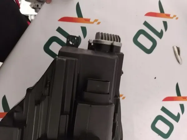 Audi A4 B9 Faro LED Derecho image 5