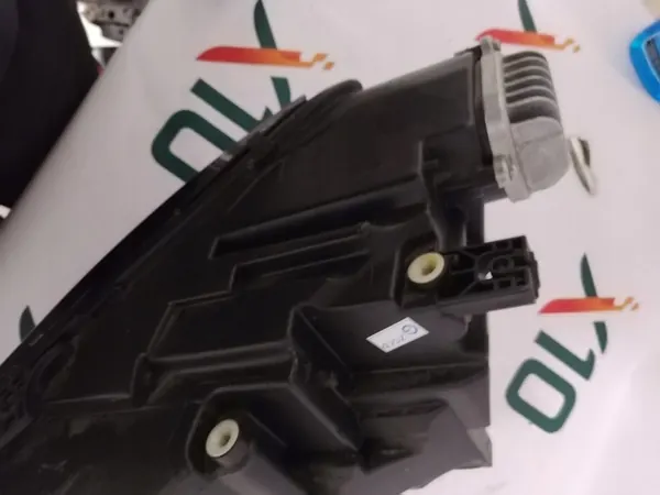 Audi A4 B9 Faro LED Derecho image 7