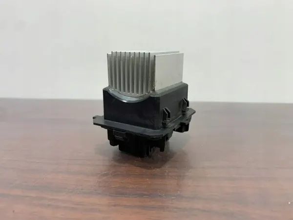 Support de soufflante Subaru OE OEM T95261A - Occasion image 4