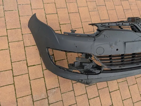 Paraurti anteriore Renault Megane III Lift 620223660R image 3