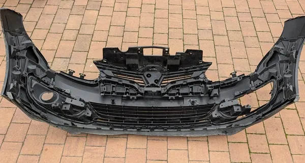 Paraurti anteriore Renault Megane III Lift 620223660R image 7