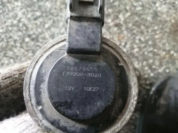 Válvula de ralentí OEM 12575655 para Chevrolet image 4