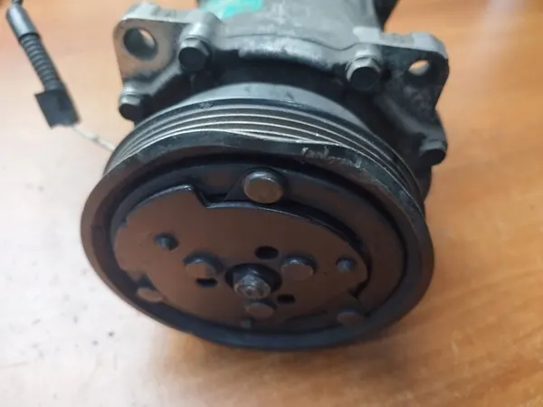 Compressore aria condizionata Renault Scenic image 3