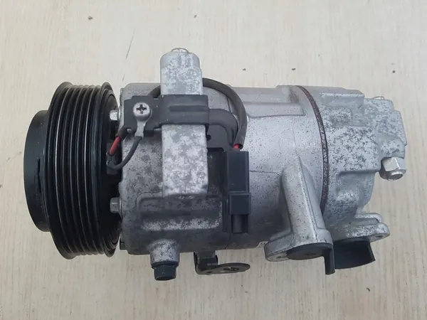 Compresseur AC pour voitures particulières OEM 43586085 image 3