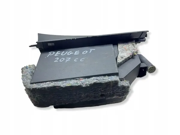 Guardaobjetos pasajero Peugeot 207 CC OEM 147501KASACJ image 3