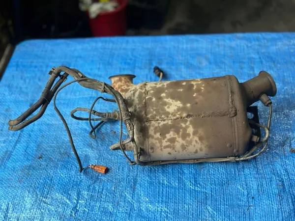 DPF-filter VW T5 2.5 TDI 7H0254700J image 2