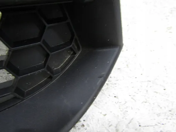 Griglia anteriore Dacia OE 623103971R image 5