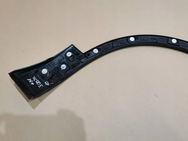 OEM 31448348 Para-lamas Dianteiro Esquerdo Volvo XC40 image 6