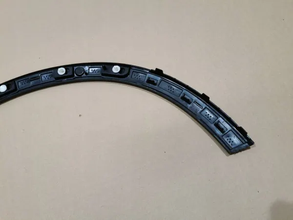 OEM 31448348 Para-lamas Dianteiro Esquerdo Volvo XC40 image 8