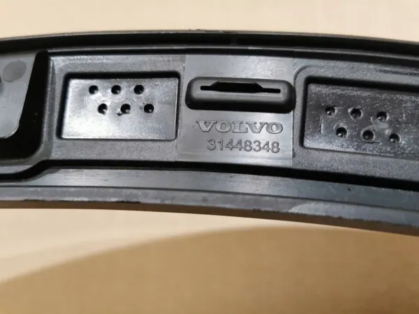 OEM 31448348 Para-lamas Dianteiro Esquerdo Volvo XC40 image 9