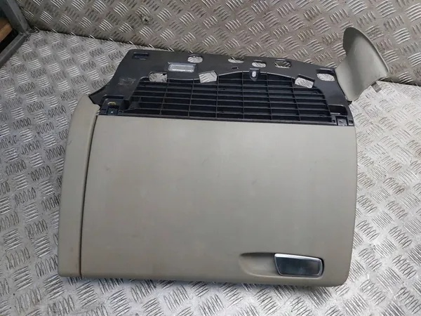 Conjunto de Compartimento do Passageiro Audi A4 B8 image 10