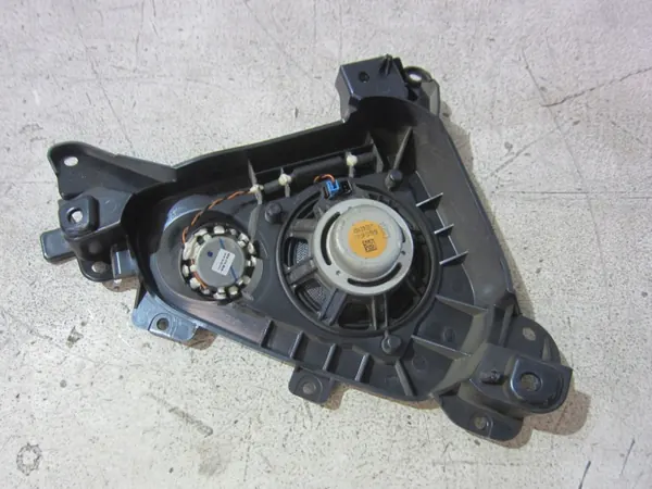 BMW X3 F25 Top HiFi Luidspreker OEM 65139213760 Rechts Achter image 6