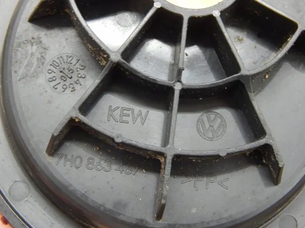 VW T5 Gancho de Carga Montagem OEM 7H0863467 image 4