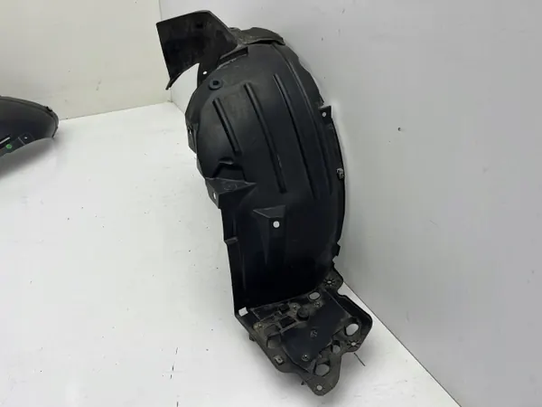 Honda Jazz IV Etu Vasen Pyöränkaari OEM 74150-TAR-00 image 2