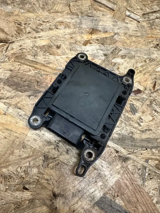 Jeep Compass II Distronic Radarsensor OEM 68578762AA image 3