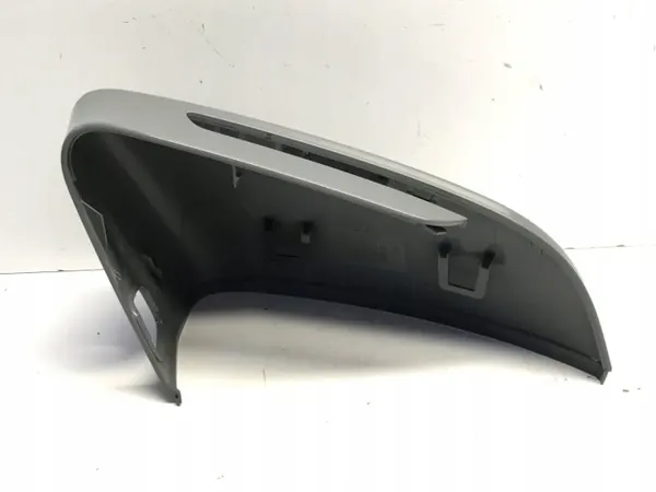 Skoda Enyaq iV Peilinkotelo OEM 5LB857537A image 7