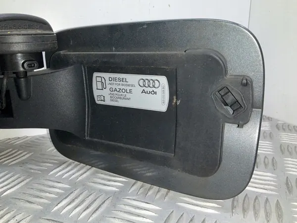 Bränsletanklock Audi A3 8P 8J0010508BG image 8