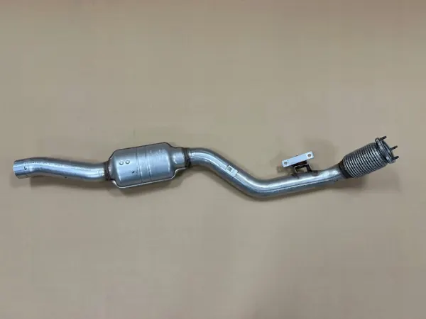 Tuyau d'échappement avant Audi A6 C8 OEM 4K0253350AB image 2