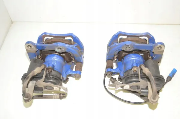 Conjunto discos e pinças travão BMW 34116891303 - Usado image 9