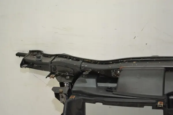 Frontverstärkung BMW E90 E91 E92 image 6