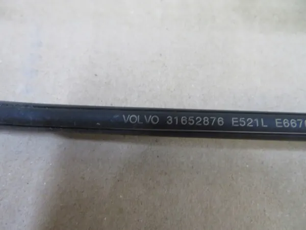 Sensor de maletero Volvo XC40 OEM 31652876 image 3