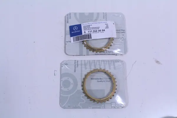 Synchronisatiering OEM A1152623034 - Mercedes Gebruikt image 3