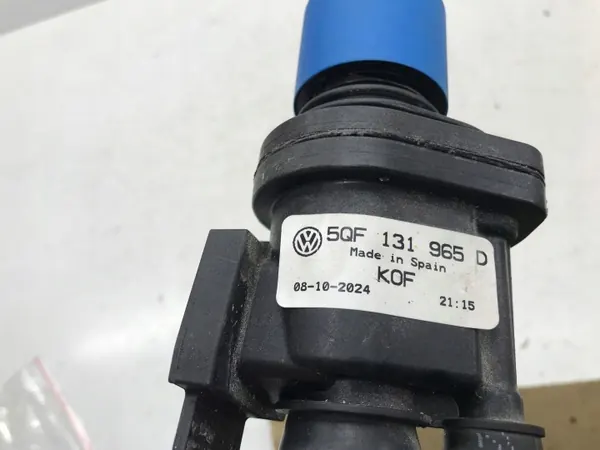 VW Tiguan III AdBlue-Tank OEM 5QF131965D - Gebraucht image 6